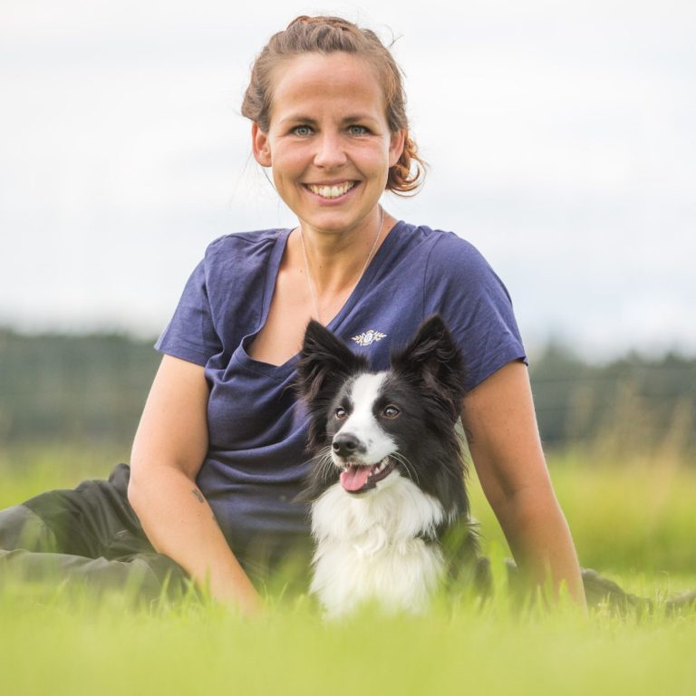 Stephanie Kovacevic - Hundetrainerin bei den Riedschnauzen in Ostrach